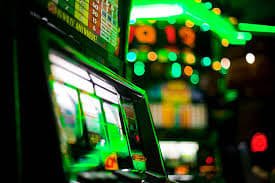 Halaman utama Ikan Hoki di jago 177 menampilkan kategori permainan slot dan mode demo
